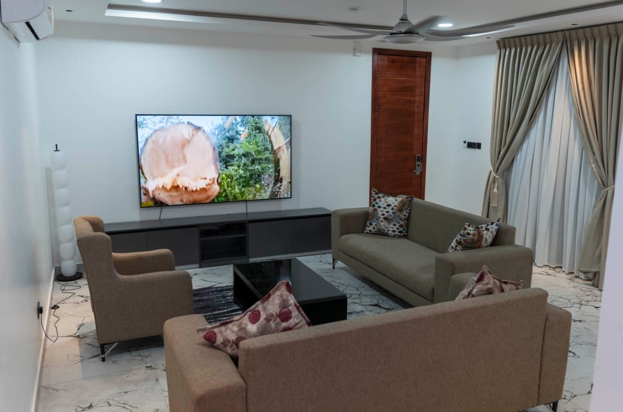 Three Bedroom Apartment